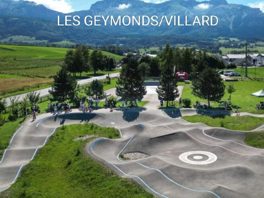 Appartement 50M2 Vue Imprenable Avec Garage Draps Et Serviettes Compris Villard-de-Lans Dış mekan fotoğraf